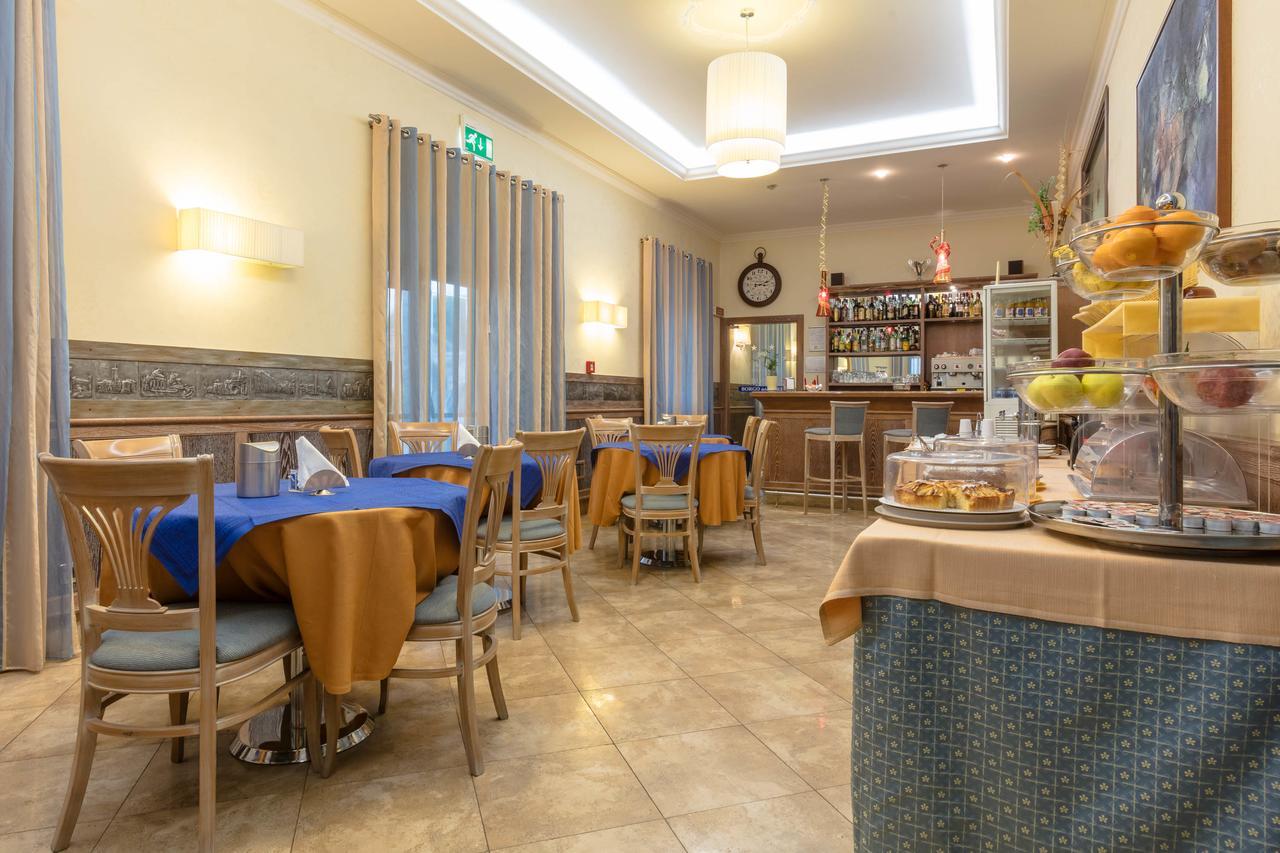 Hotel Borgo Del Mare Чивитавекия Екстериор снимка