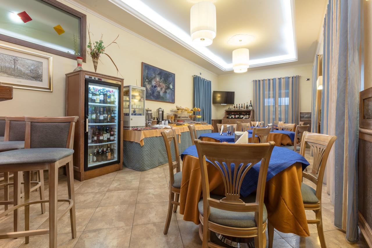 Hotel Borgo Del Mare Чивитавекия Екстериор снимка