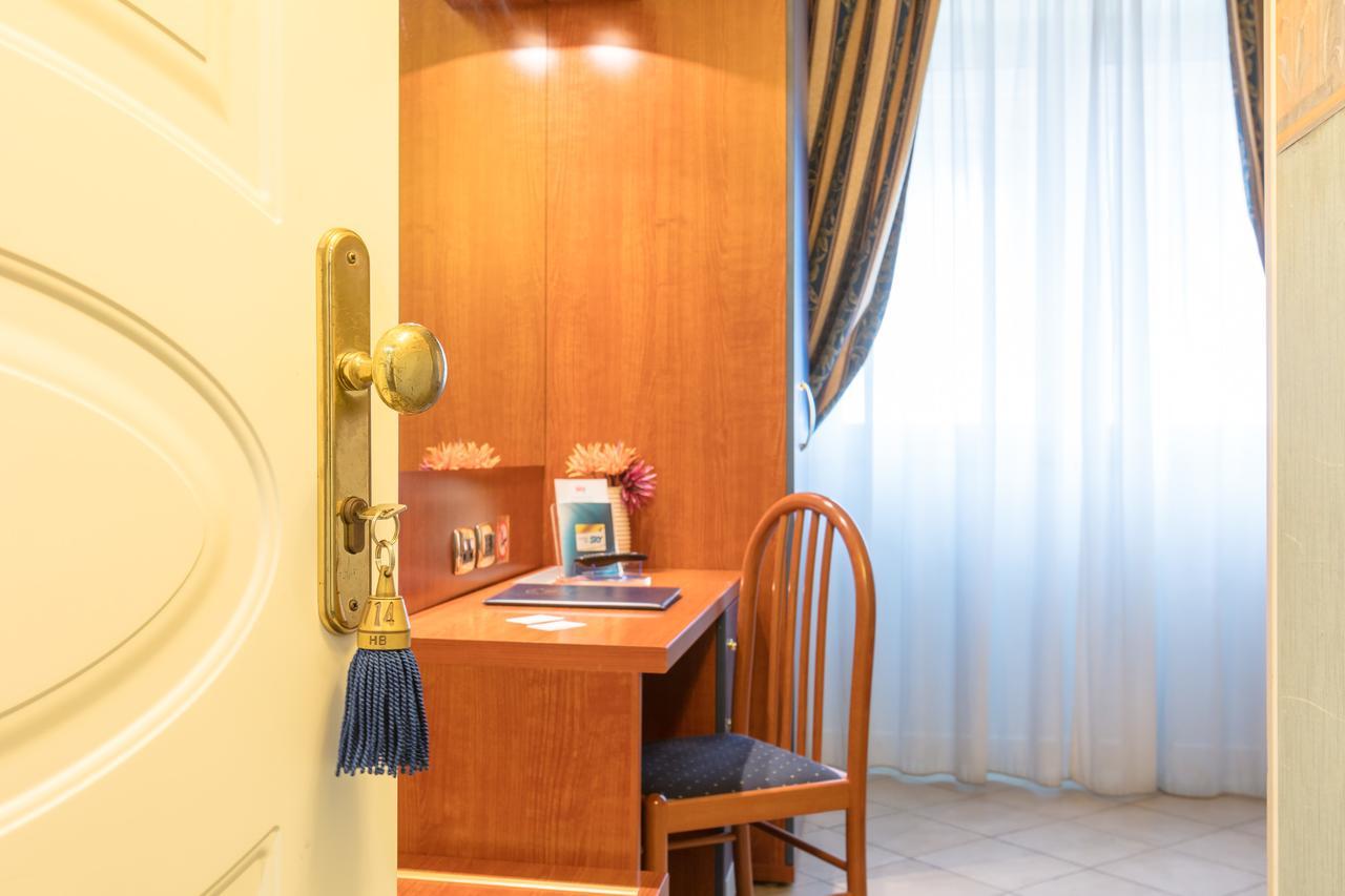 Hotel Borgo Del Mare Чивитавекия Екстериор снимка