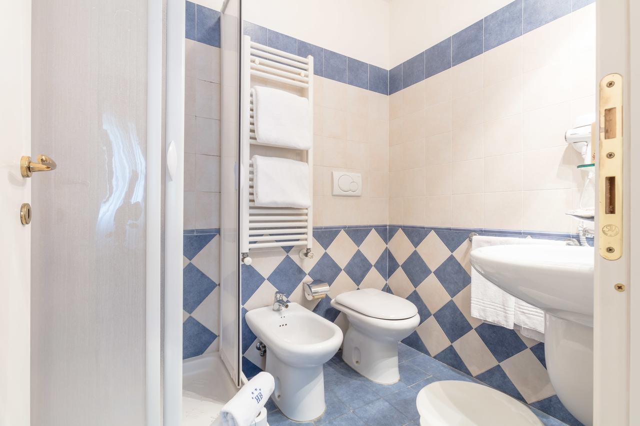 Hotel Borgo Del Mare Чивитавекия Екстериор снимка