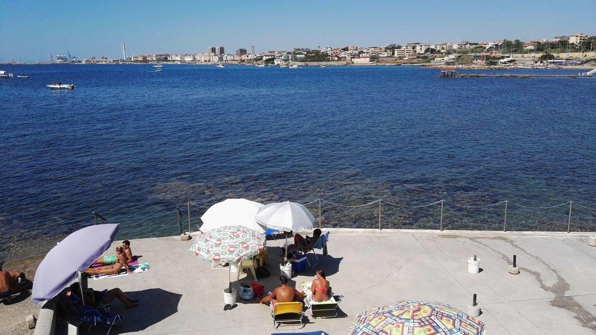 Hotel Borgo Del Mare Чивитавекия Екстериор снимка